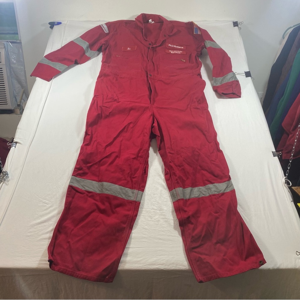 Wenaas Halliburton Coveralls US 50 men  Zip closure Zip pockets snap buttons